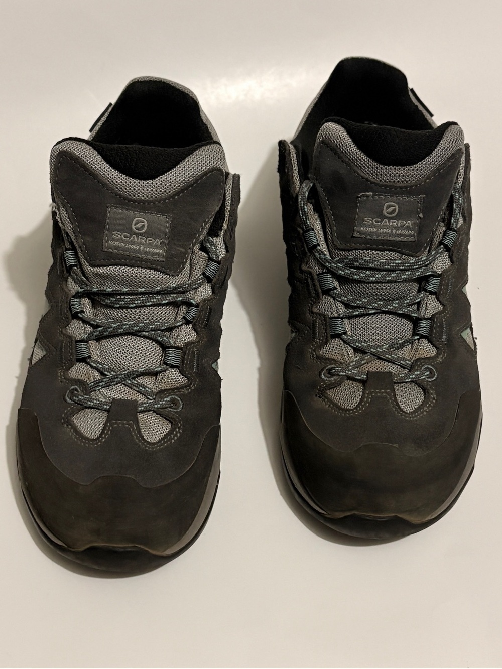 ScarpaโCrux Women's US9.5 Mid Grey Dahlia Suede Approach Hiking Shoes